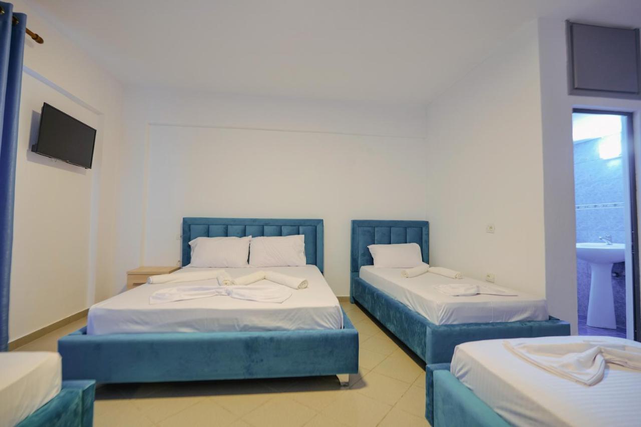 Mema Rooms Himarë Eksteriør billede